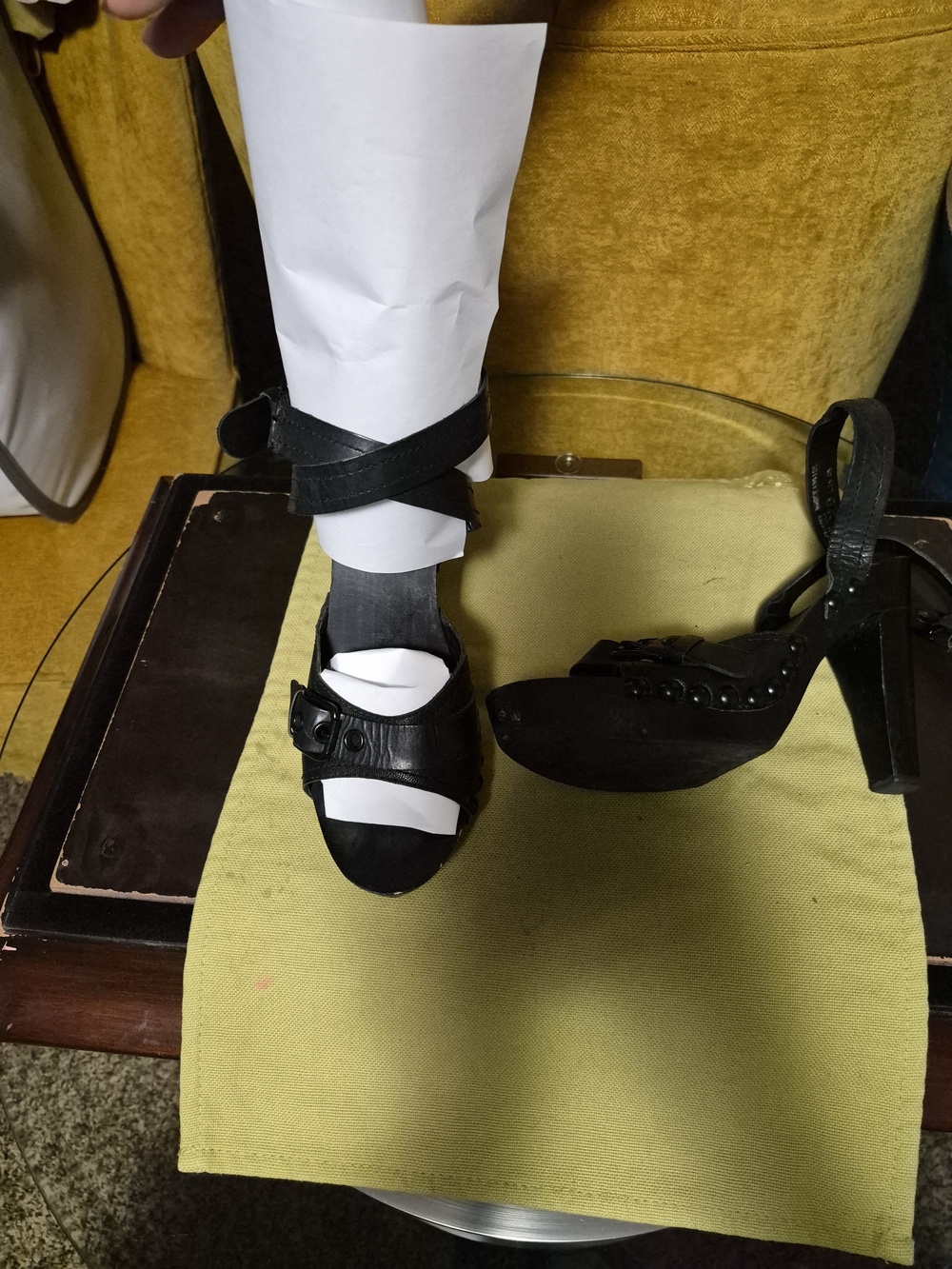 Nine West Black Strappy Platform Heel Sandals